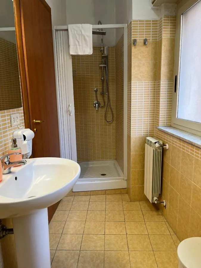 Hotel Umberto Street Catania 0*,  Italia